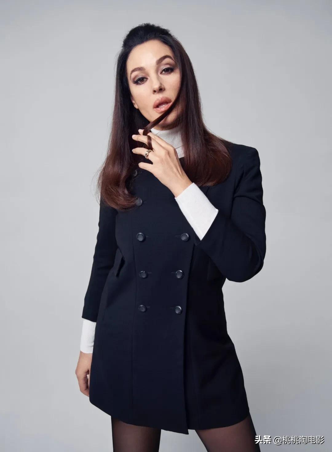 莫妮卡贝鲁奇的美图个人写真,莫妮卡贝鲁奇惊艳写真图片