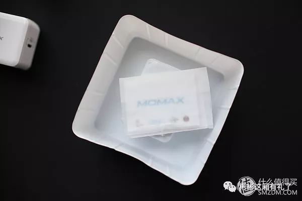 苹果momax充电器评测,苹果momax充电器测评