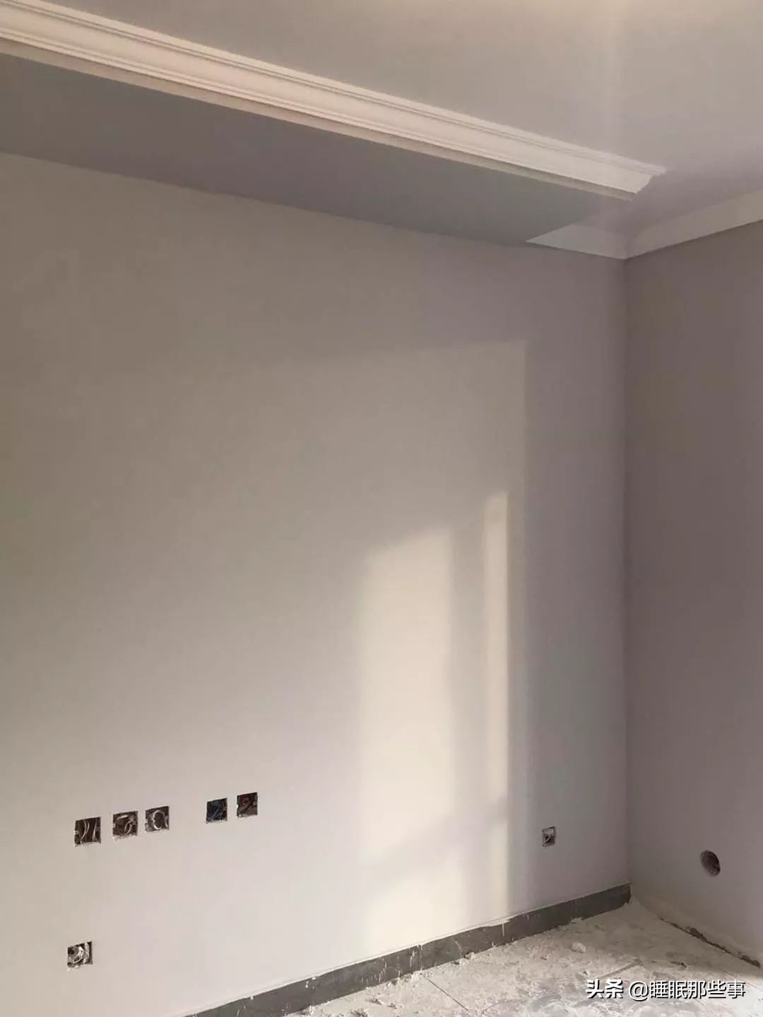 小红书墙面漆什么颜色好看,小红书最爆款是哪些产品