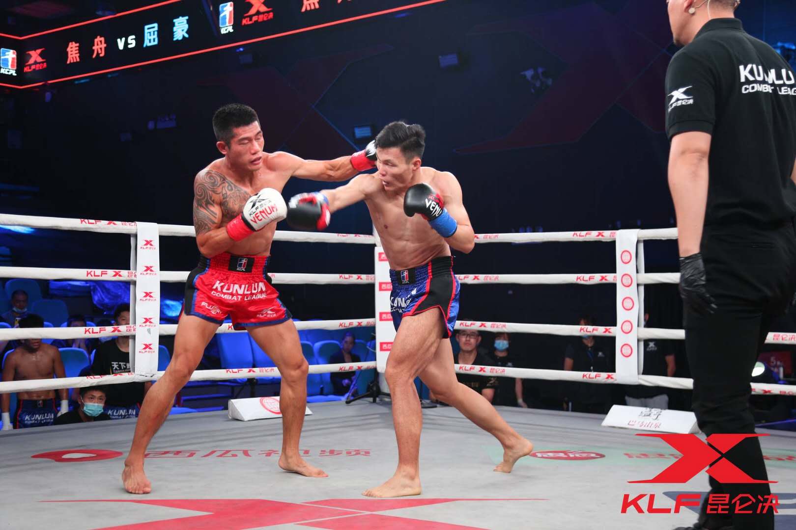 搏击中精彩对决,搏击精彩比赛视频