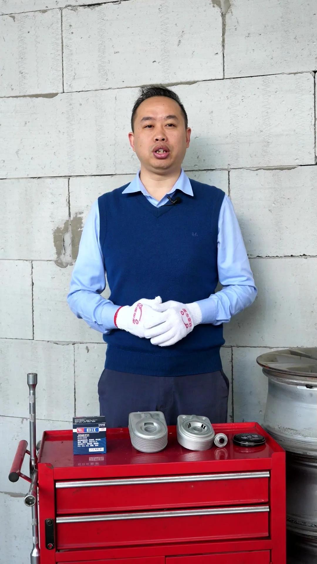 标致307机滤座漏油怎么处理,机滤漏油的原因及解决方法