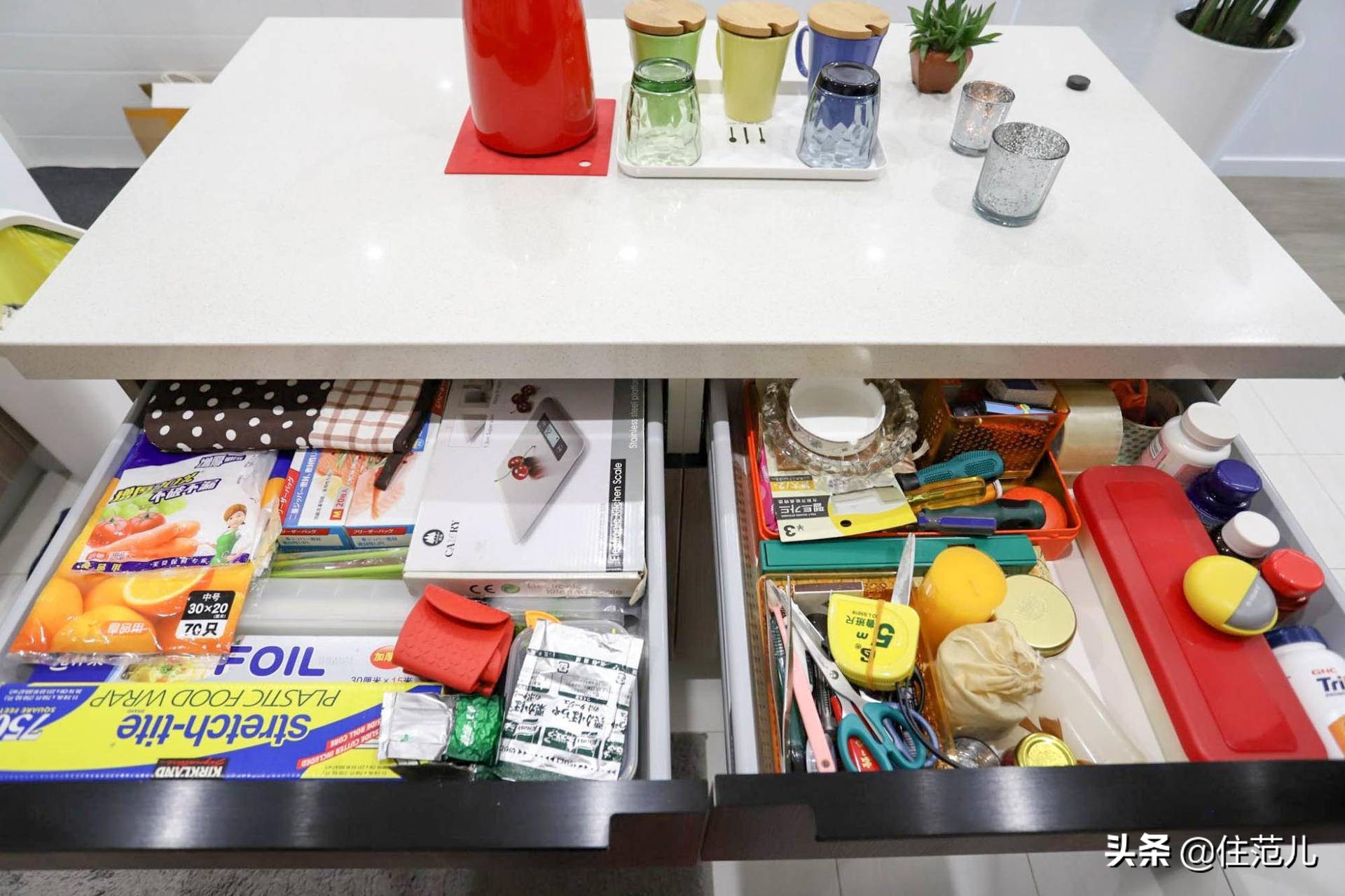 58㎡两室一厅，小户型也能拥有中岛厨房，父母硬核装修胜过年轻人