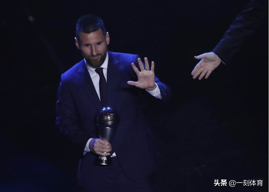 fifa梅西c罗内马尔阵容,足球梅西c罗故事
