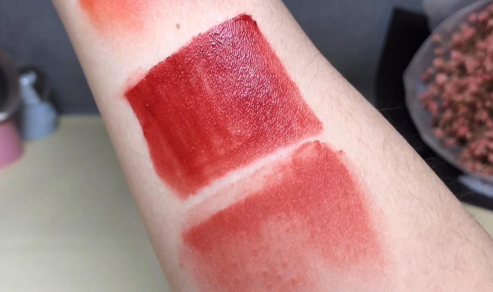 阿玛尼唇釉推荐必买色号405,烂番茄色阿玛尼405