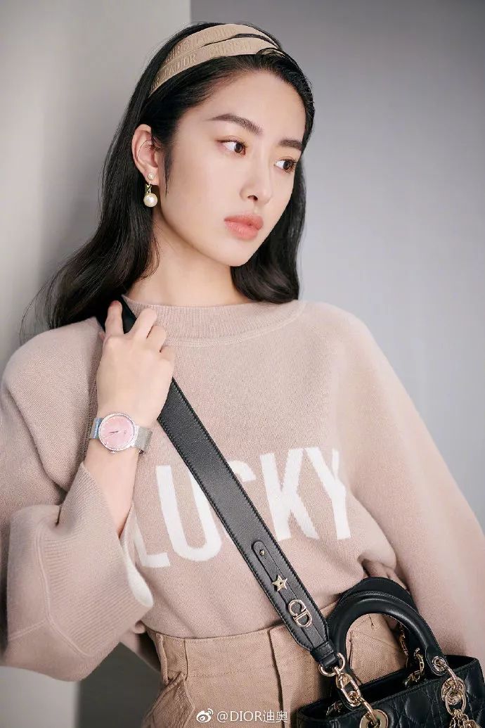 杨颖和孟美岐谁漂亮,angelababy孟美岐