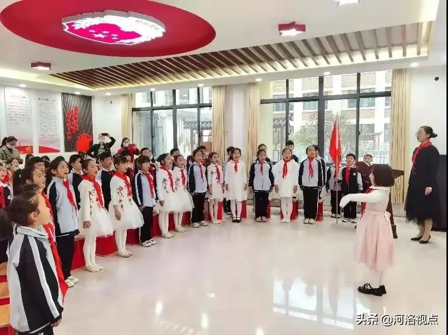 洛阳市第一实验小学校长李青青,洛阳市实验小学校长李青青简历