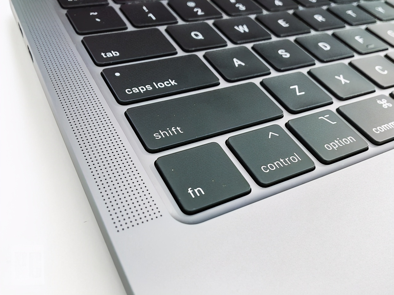 苹果macbookpro2020款13.3寸测评,苹果最新macbookpro13寸评测