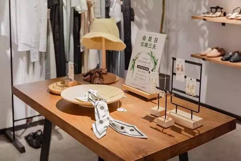 现在开女装店,现在开女装店还有前途吗