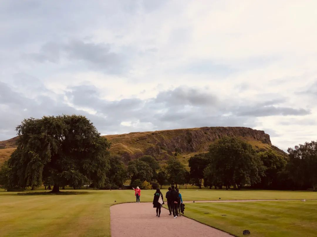 一周只准工作四天，爱丁堡真让我慕了