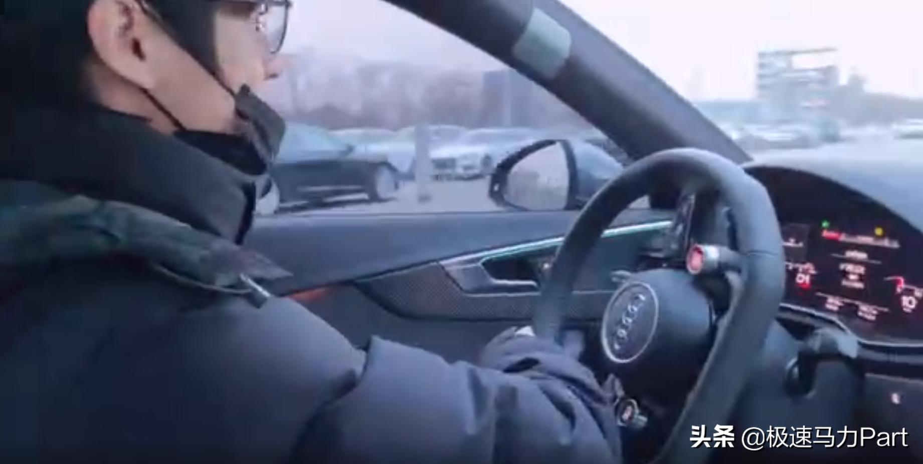 2022奥迪a4l45quattro臻选动感型,新奥迪a4l推荐哪一款