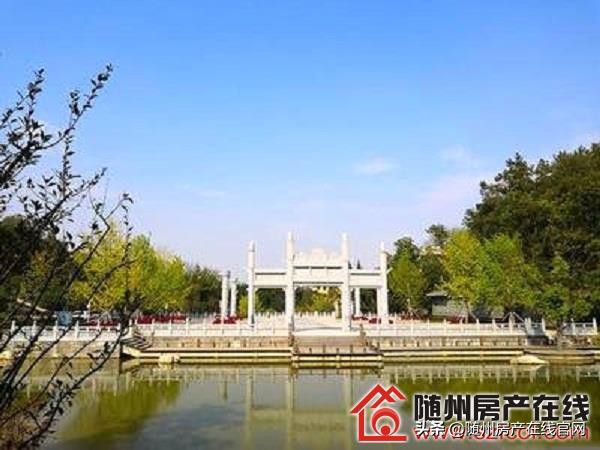 随州森源荣御中央185平米,荣御中央随州湖景房