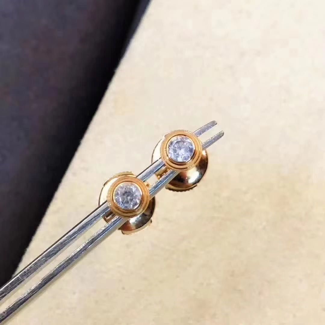 你与女神之间的差距是什么 (你知道你和女神的区别吗)