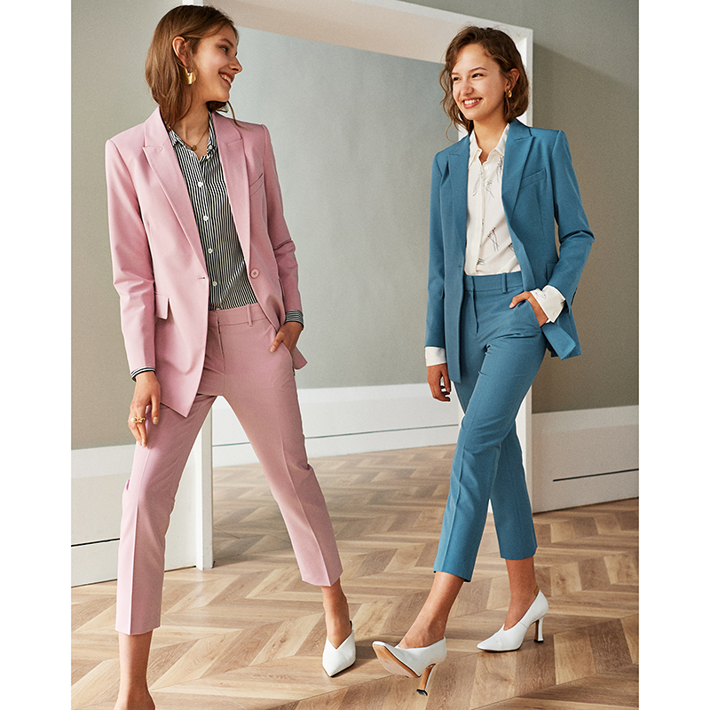 有了装备进入无敌状态,有套装了还需要变卡么