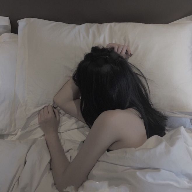 那些受过的伤都会变成我们的铠甲,所有伤痛结的痂都会成为你的铠甲