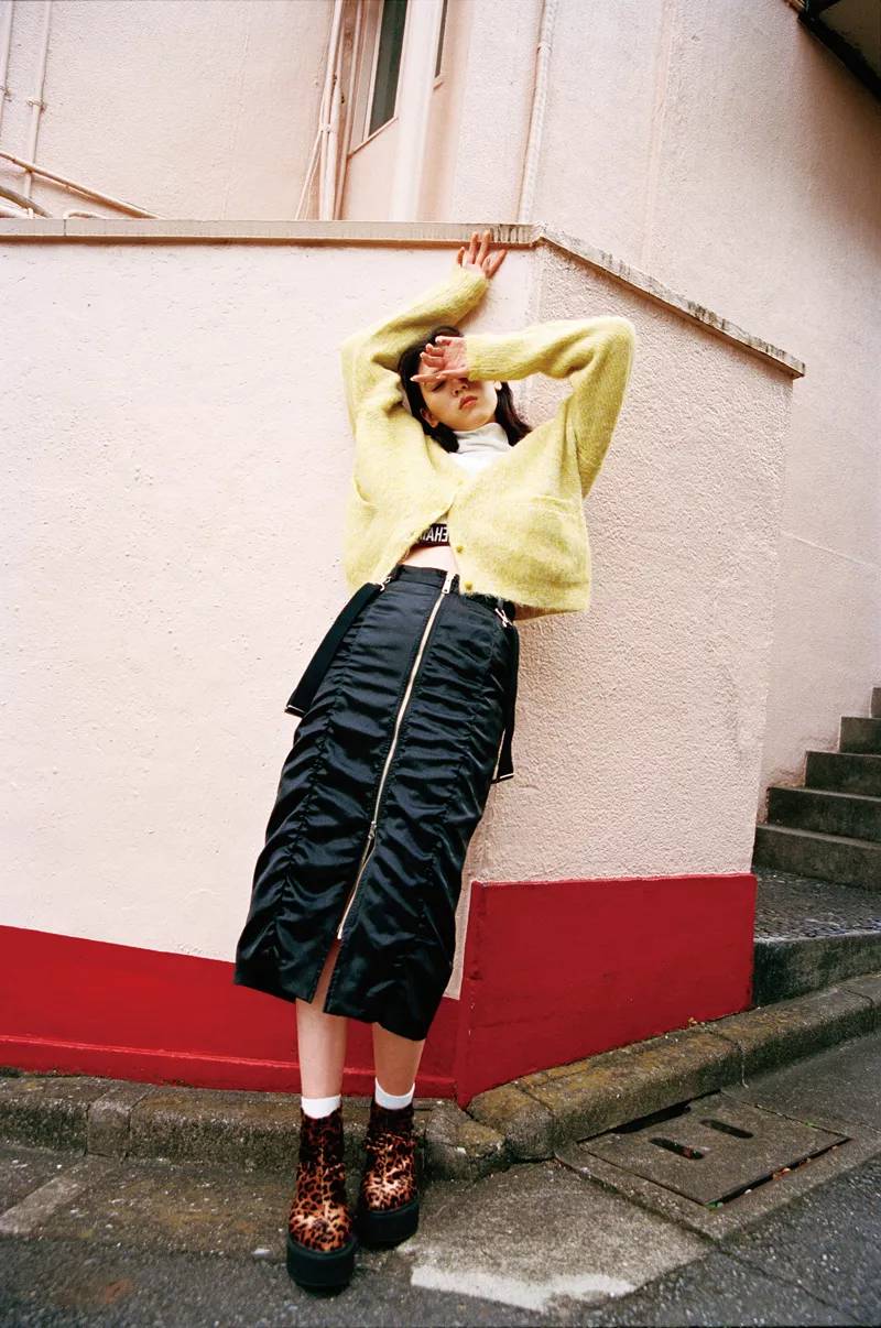 SLY、moussy、RCS等品牌杂志揭载：三吉彩花“东京都市物语”