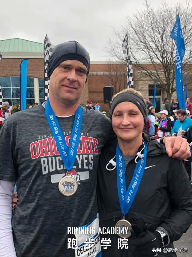 跑步一年瘦了100斤,小伙坚持跑步半年狂瘦50斤