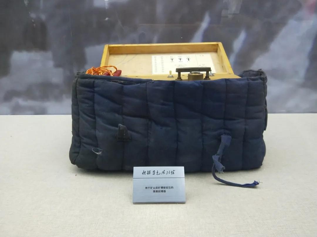 老物件成精故事,一个老物件的故事