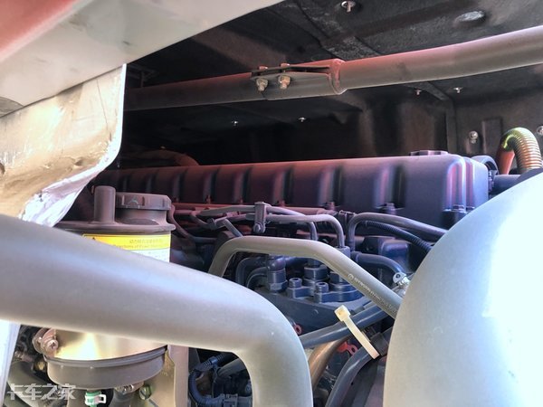 陕汽m3000s载货车9.6米,陕汽m3000自重多少吨