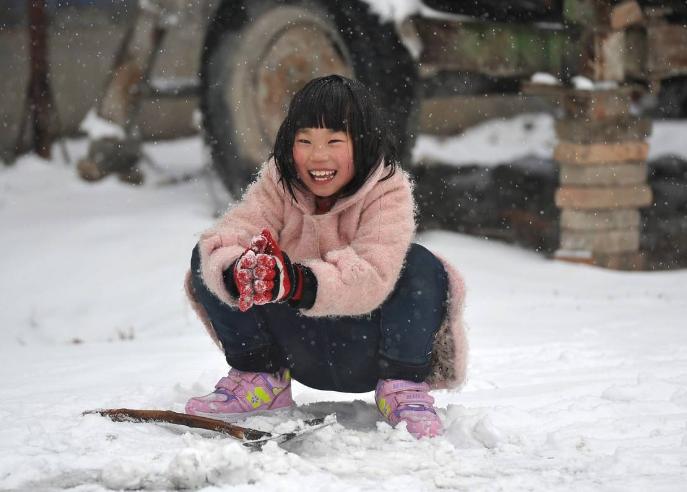 孩子喜欢夹腿、摩擦*体下**,除了些行为,家长还要注意以下几点