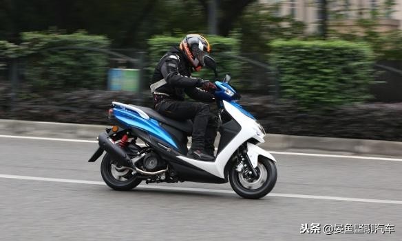 测评国产踏板车标杆极速108km,abs踏板车测评