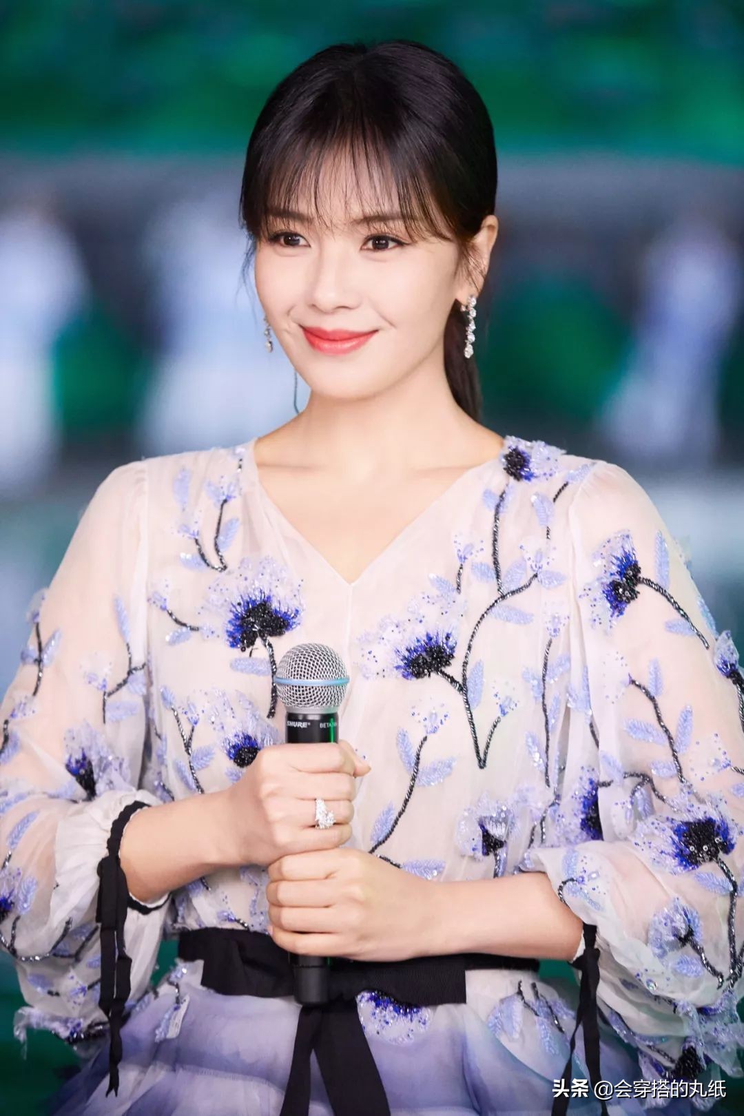 什么口红显白效果最好用,显白口红怎么挑