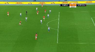 埃尔克森精彩进球,埃尔克森单刀钟摆过人