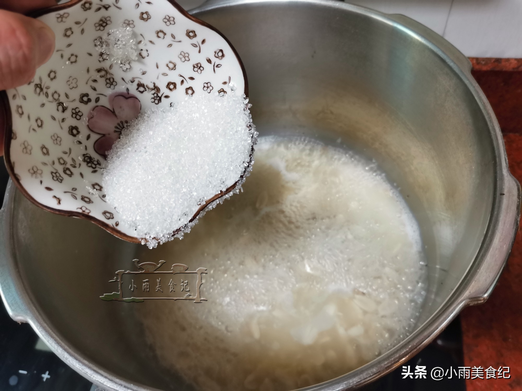 寒露到了不妨喝一碗养生粥,花生牛奶怎样煮好喝