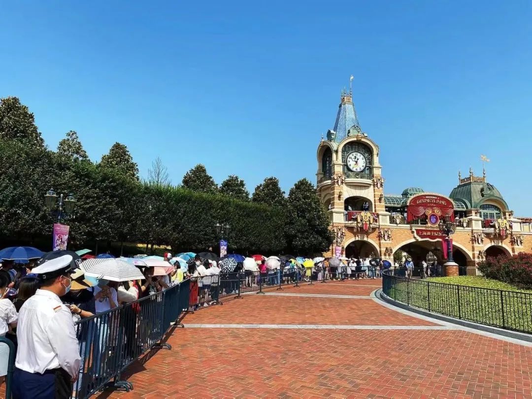 迪士尼川沙妲己周边价格,上海迪士尼门票暴涨350%