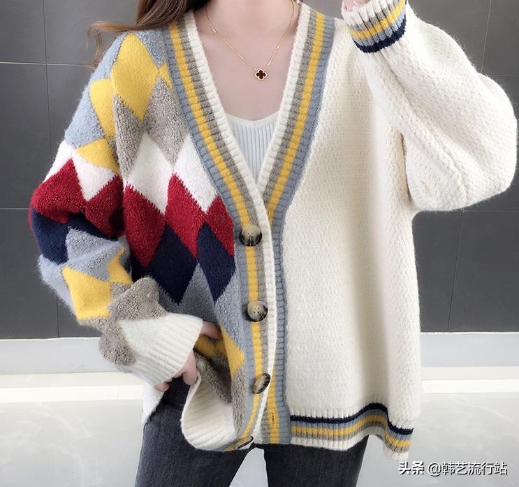 韩版穿搭女装高级感春,女装毛衣新款韩风搭配