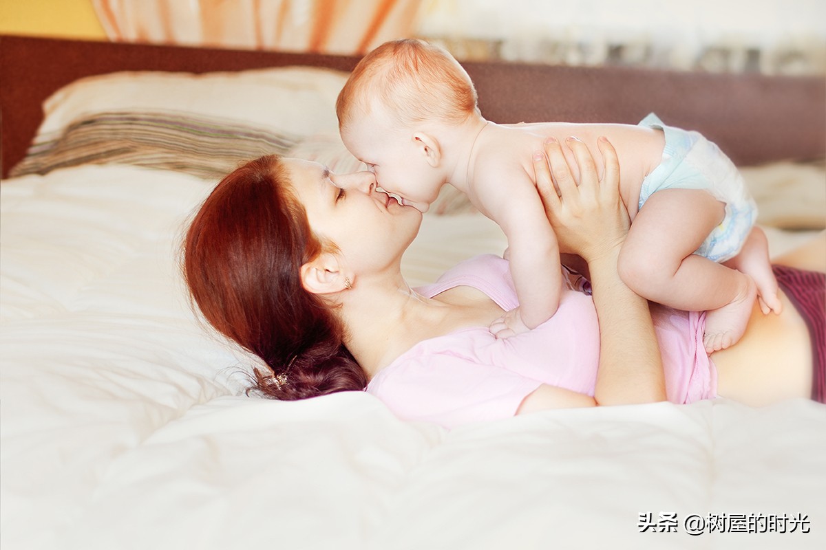 宝宝出生后这几件事要尽快做,宝宝出生后要马上做的几件事