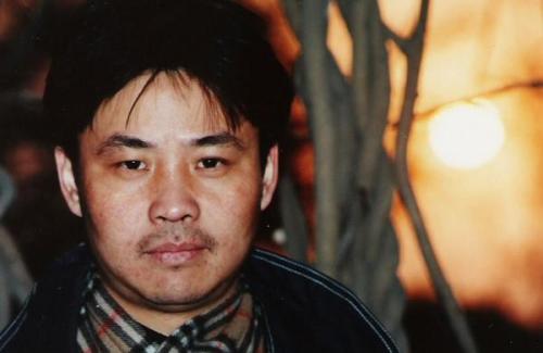 浅谈余华的黑色幽默,《第七天》余华书评