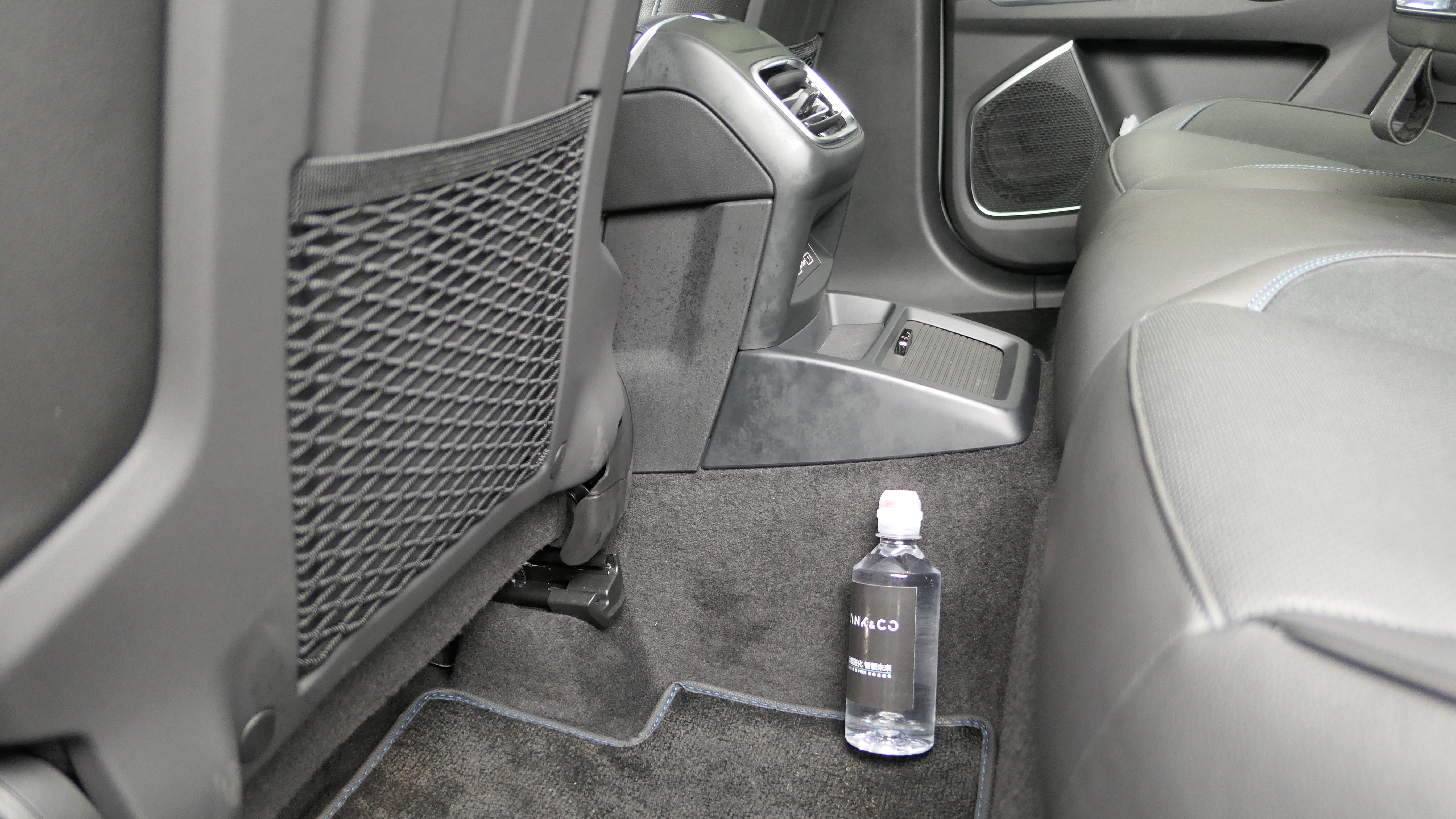 买插电混动suv还是纯燃油车好,买插混车的体验