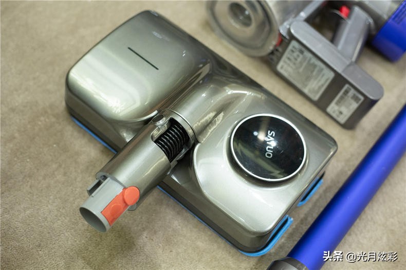 当戴森遇见洒拖吸尘拖地一机搞定,戴森拖地用什么清洁