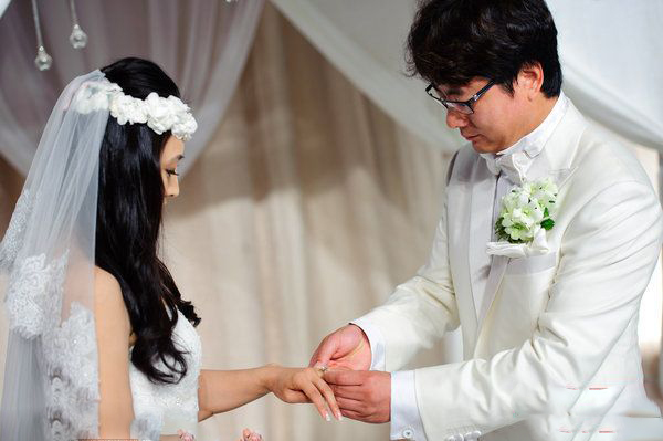 被丈夫捅八刀后续,被丈夫砍八刀致死原因