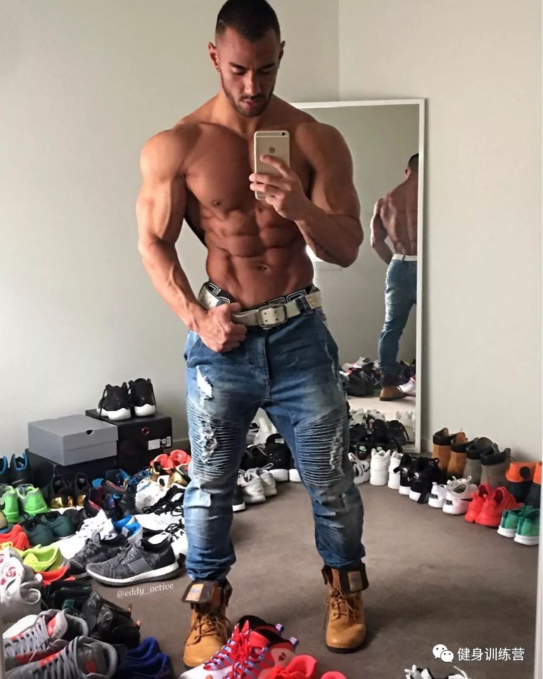 远离类固醇！34岁肌肉*男猛**身材炸裂，却无法让老婆怀孕...