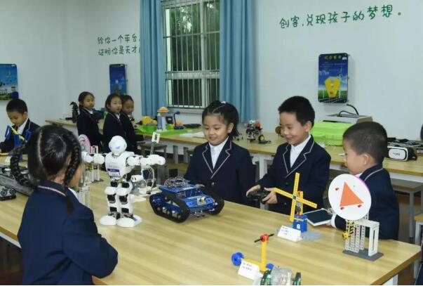 西京小学:以德育人引促学生快乐成长