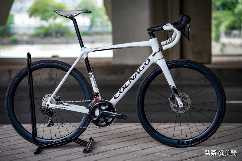 fulcrum碳刀和多特碳刀,碳刀轮组推荐蓝色