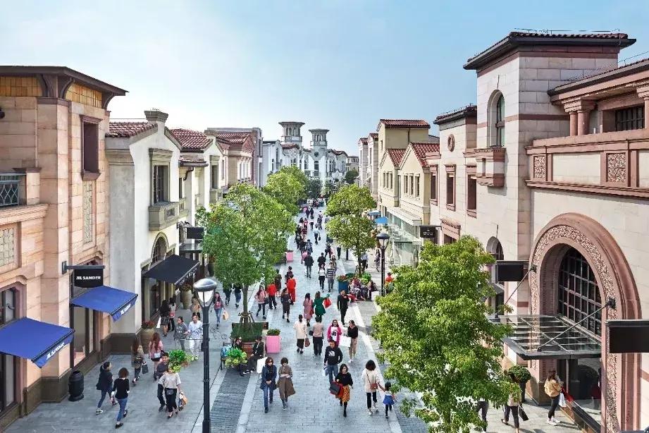 不出国门也能一站式打卡,不出国门也能度假