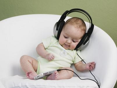 过年鞭炮声会吓到宝宝晚上睡不好,过年鞭炮声太响宝宝睡不着