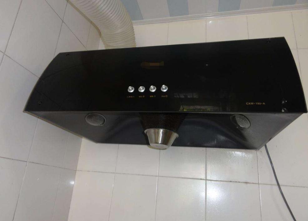 家用厨房的油烟机怎么选,厨房抽油烟机怎么选