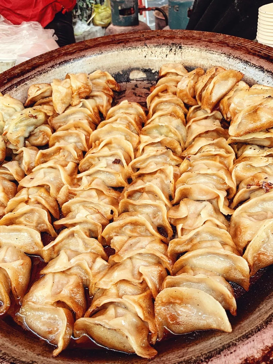 上海哪里有清真美食,上海网红广场美食街