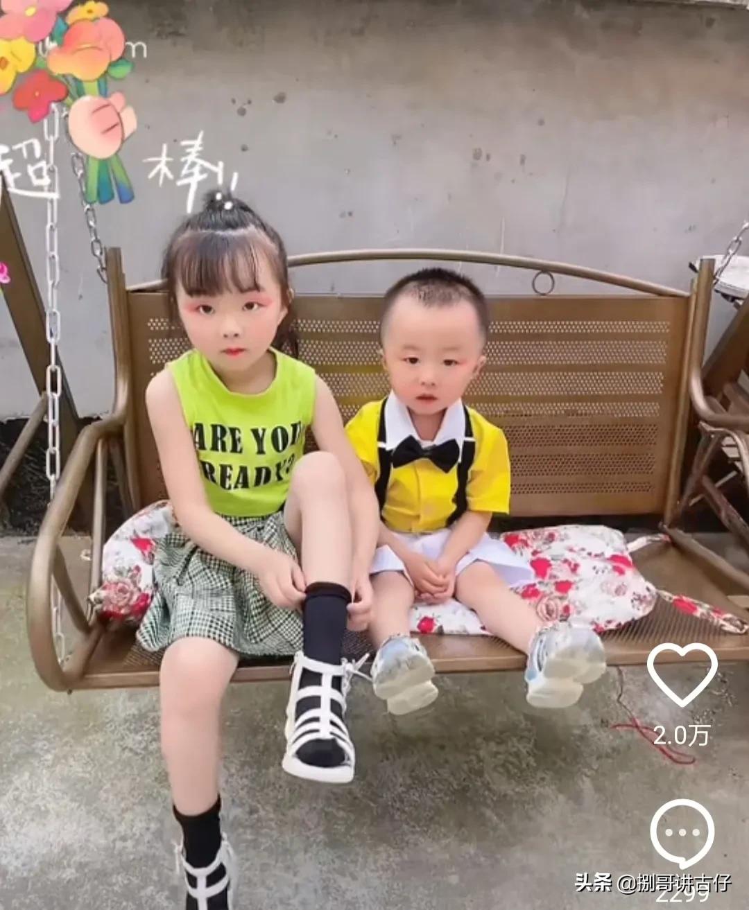 田静认真帮孩子化妆表演,北海舅舅发布送电子秤,网友:只买不送