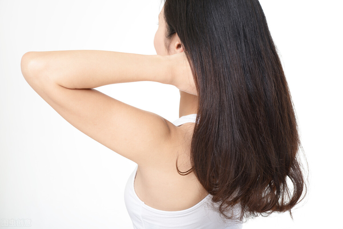 20岁头顶开始秃了怎么办,我才20岁头发就要秃了