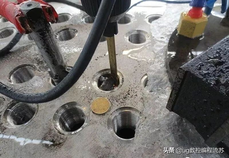 丝锥怎么不容易断,丝锥断在螺孔里怎么解决