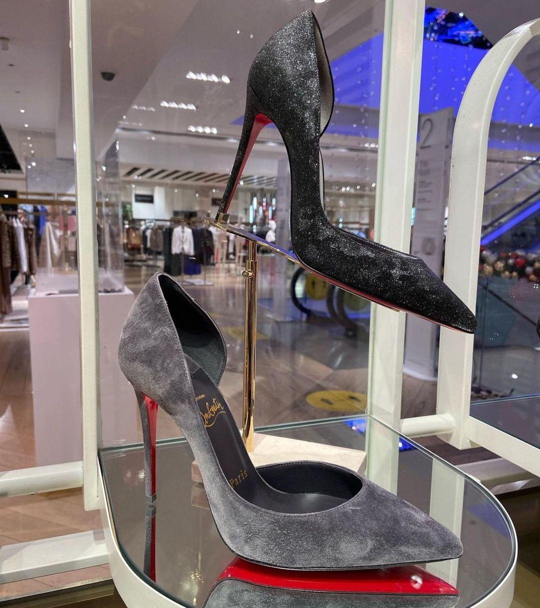 穿不腻的匡威,cl红底鞋尖头细跟高跟鞋