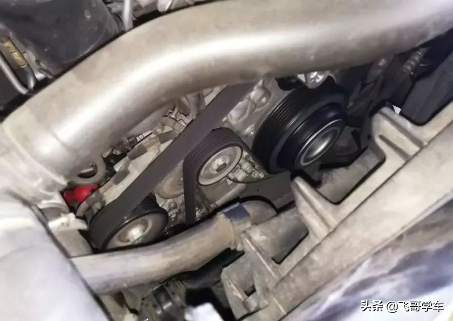 捷豹xf开空调无助力,捷豹xf发动机故障灯亮怎么解决