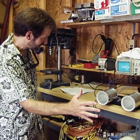 WIFI可以当作家用雷达,能看穿墙壁。现在也能监测你的情绪了