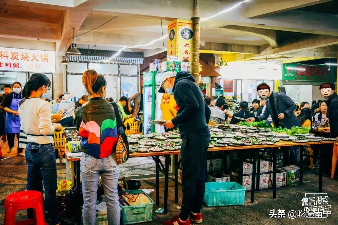 深夜大排档的富人区,富人区大排档餐厅