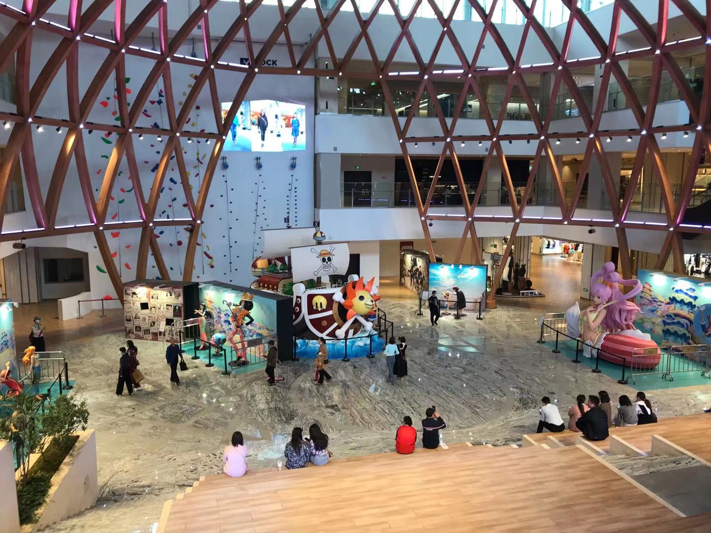 宁波阪急真实视频,宁波阪急最新视频