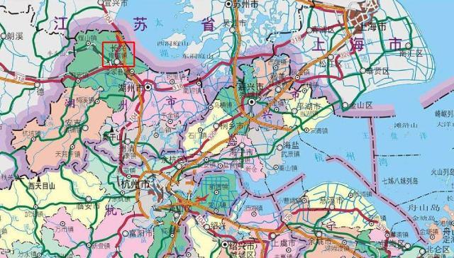 中国百强县之浙江省湖州市长兴县：位于太湖沿岸，县城规模也很大